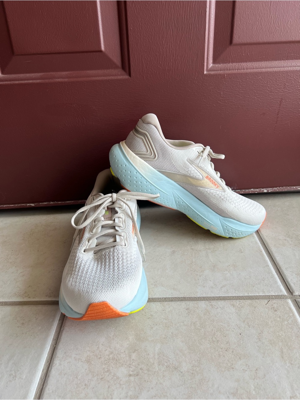 Brooks Glycerin 21 Women’s 11 Wide Coconut Aqua Autumn Sunset Running Shoes